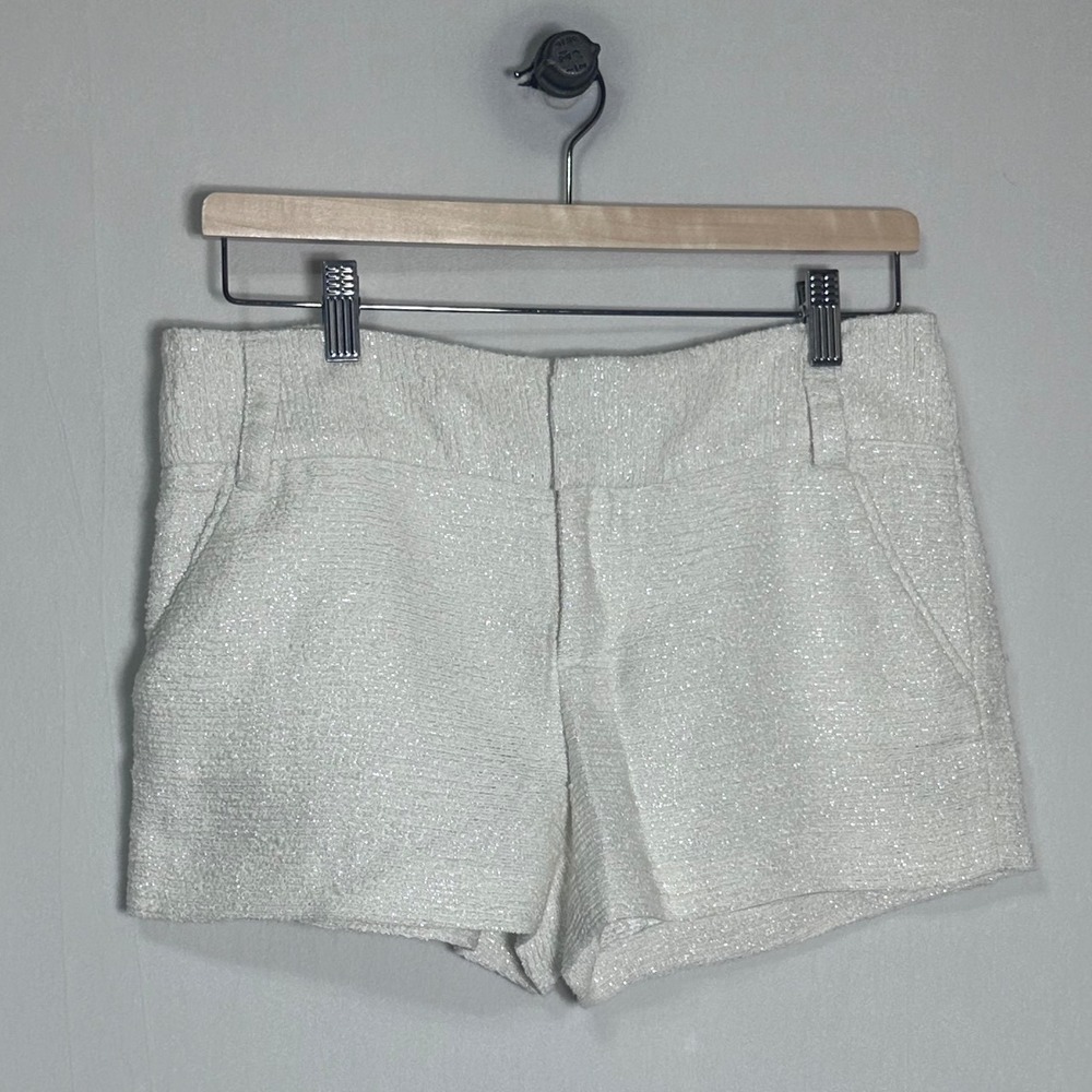Alice + Olivia White Metallic Tweed Sparkle Shorts Silver Lurex Sz 4